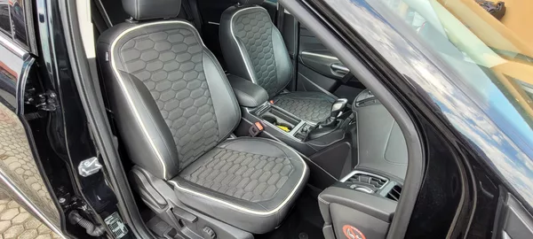 Ford Kuga 2,0TDCi 132kW DSG 4×4 Vignale - foto 17