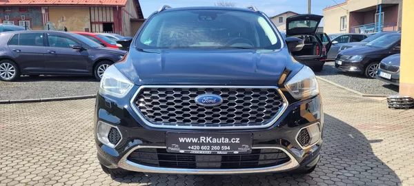 Ford Kuga 2,0TDCi 132kW DSG 4×4 Vignale - foto 2