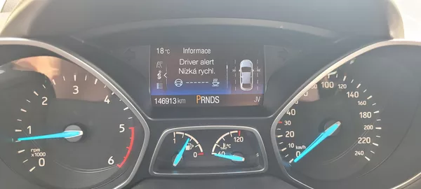 Ford Kuga 2,0TDCi 132kW DSG 4×4 Vignale - foto 39