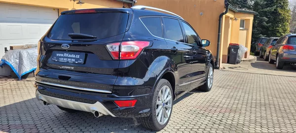 Ford Kuga 2,0TDCi 132kW DSG 4×4 Vignale - foto 5