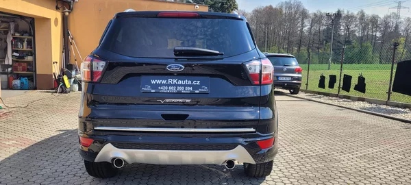 Ford Kuga 2,0TDCi 132kW DSG 4×4 Vignale - foto 6