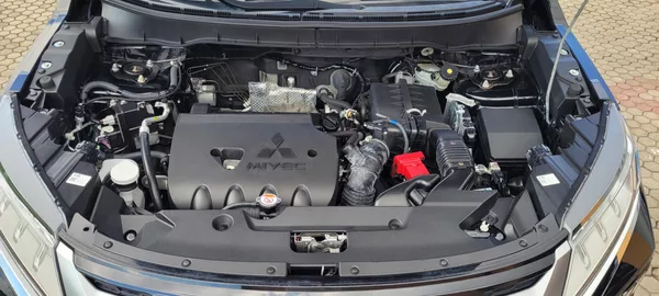 Mitsubishi ASX 2,0 MIVEC 110kW Automat Intro+ - foto 37