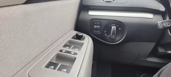 Seat Alhambra 2,0TDi 130kW Style - foto 29