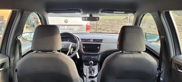 Seat Arona FR 1,5TSi 110kW benzín - foto 39