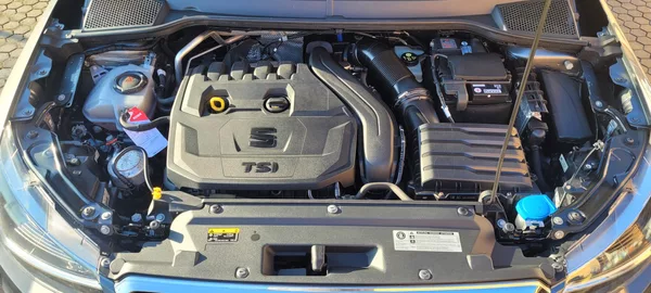 Seat Arona FR 1,5TSi 110kW benzín - foto 40