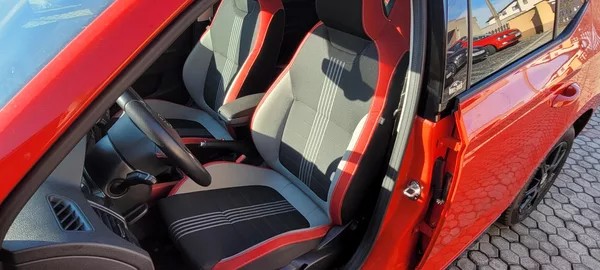Škoda Fabia 3 Monte Carlo 1,2TSi 66kW - foto 9