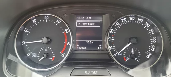 Škoda Fabia 3 1,2TSi 66kW benzín Drive - foto 21