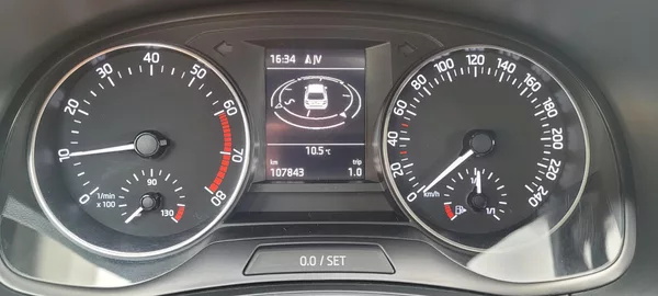 Škoda Fabia 3 1,2TSi 66kW benzín Drive - foto 31