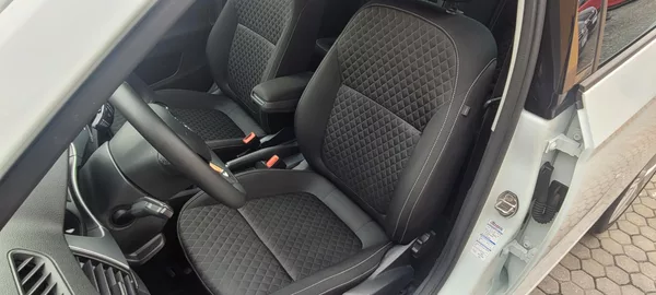 Škoda Fabia 3 1,2TSi 66kW benzín Drive - foto 9