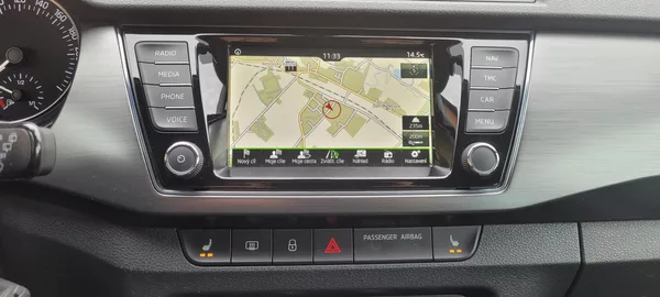Škoda Fabia 3 1,2 TSi 81kW benzín „JoY“ - foto 23