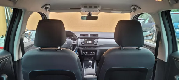 Škoda Fabia 3 1,2 TSi 81kW benzín „JoY“ - foto 35