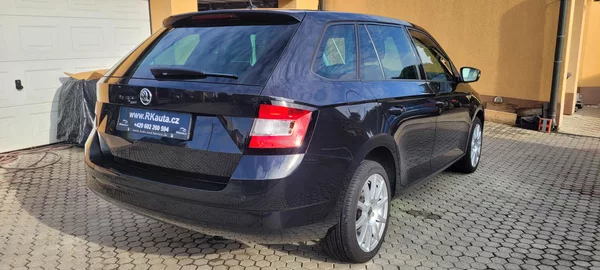Škoda Fabia 3 1,2 TSi 81kW benzín „JoY“ - foto 5