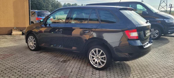 Škoda Fabia 3 1,2 TSi 81kW benzín „JoY“ - foto 8