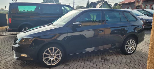 Škoda Fabia 3 1,2 TSi 81kW benzín „JoY“ - foto 9