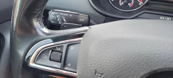 Škoda Octavia 2,0TDi 110kW DSG 4×4 „CLEVER“ - foto 23
