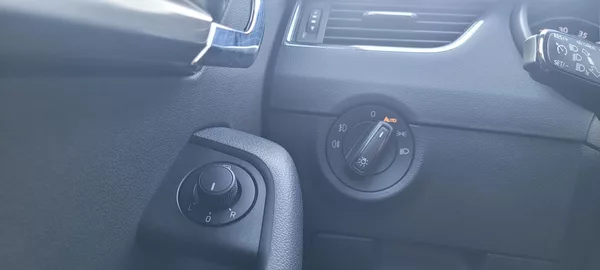 Škoda Octavia 2,0TDi 110kW DSG 4×4 „CLEVER“ - foto 27