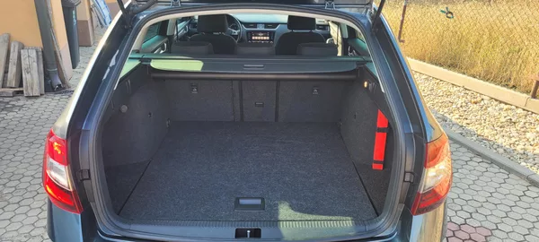 Škoda Octavia 2,0TDi 110kW DSG 4×4 „CLEVER“ - foto 33