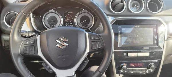 Suzuki Vitara 1,4 103kW DSG 4×4 BoosterJet - foto 33