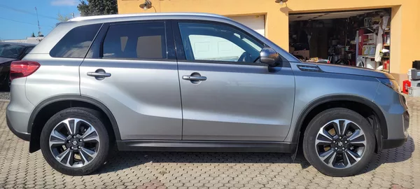 Suzuki Vitara 1,4 103kW DSG 4×4 BoosterJet - foto 4
