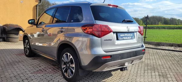 Suzuki Vitara 1,4 103kW DSG 4×4 BoosterJet - foto 7