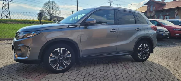 Suzuki Vitara 1,4 103kW DSG 4×4 BoosterJet - foto 9