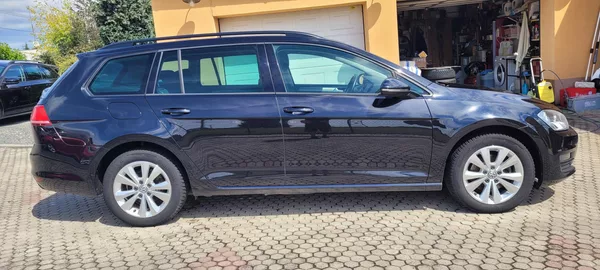 Volkswagen Golf 1,2TSi 77kW benzín DSG Comfort - foto 4