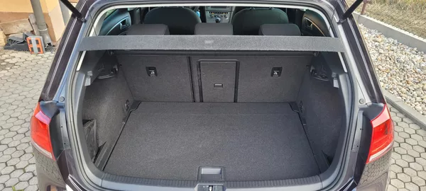 Volkswagen Golf 7 1,2 TSi 81kW benzín Lounge - foto 32