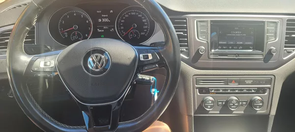 Volkswagen Golf Sportsvan 1,2TSi 81kW benzín „Lounge“ - foto 30