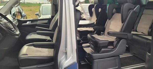 Volkswagen Multivan T6 2,0TDi 150kW DSG 4×4 7.mist - foto 16