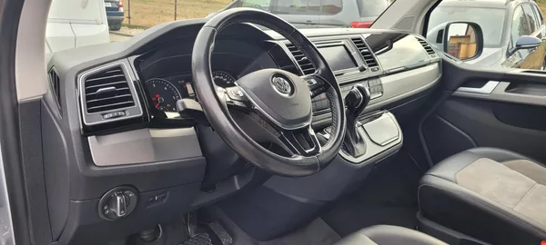 Volkswagen Multivan T6 2,0TDi 150kW DSG 4×4 7.mist - foto 25