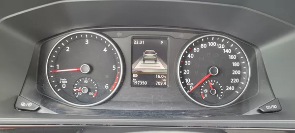 Volkswagen Multivan T6 2,0TDi 150kW DSG 4×4 7.mist - foto 29