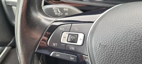 Volkswagen Multivan T6 2,0TDi 150kW DSG 4×4 7.mist - foto 32