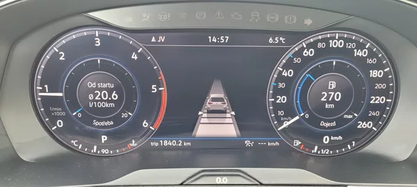 Volkswagen Passat Variant 2,0TDi 176kW DSG 4×4 - foto 25