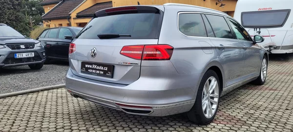 Volkswagen Passat Variant 2,0TDi 176kW DSG 4×4 - foto 4