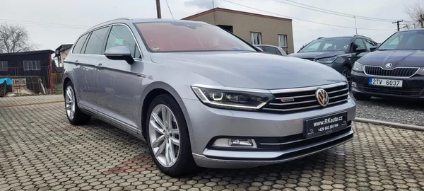 Volkswagen Passat Variant 2,0TDi 176kW DSG 4×4 - foto 8