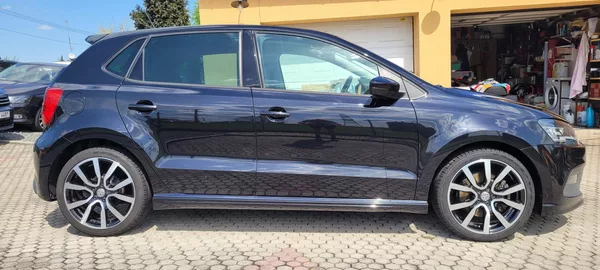 Volkswagen Polo 1,2TSi 81kW R-Line Highline - foto 4