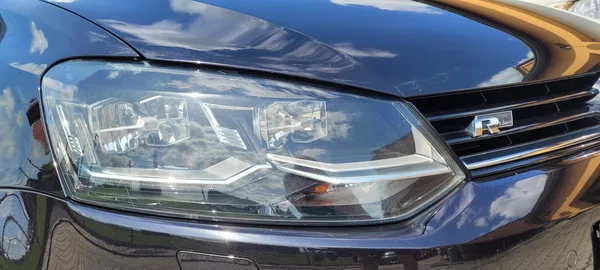 Volkswagen Polo 1,2TSi 81kW R-Line Highline - foto 43
