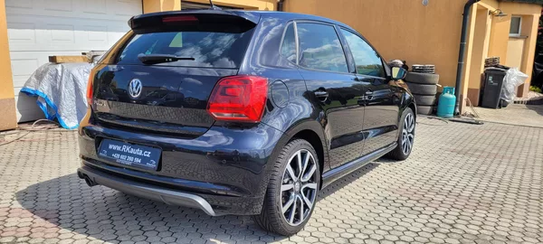 Volkswagen Polo 1,2TSi 81kW R-Line Highline - foto 5