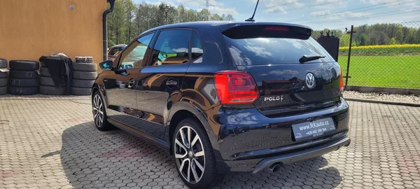 Volkswagen Polo 1,2TSi 81kW R-Line Highline - foto 7