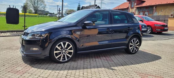 Volkswagen Polo 1,2TSi 81kW R-Line Highline - foto 9