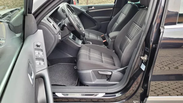 Volkswagen Tiguan 2,0TDi 110kW Lounge - foto 11