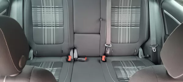 Volkswagen Tiguan 1,4TSi 110kW DSG R-Line Bi-Xen - foto 16