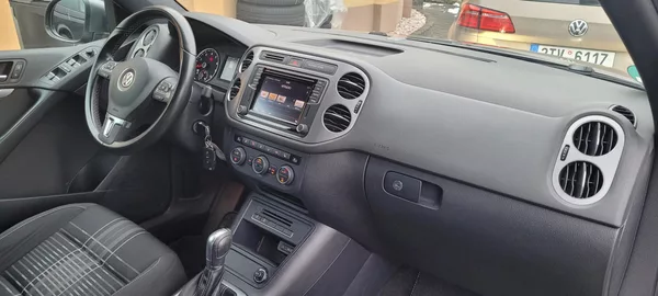 Volkswagen Tiguan 1,4TSi 110kW DSG R-Line Bi-Xen - foto 18
