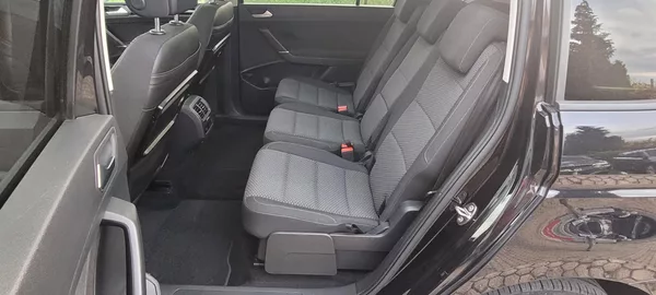 Volkswagen Touran 1,4TSi 110kW benzín DSG FuLLeD - foto 13