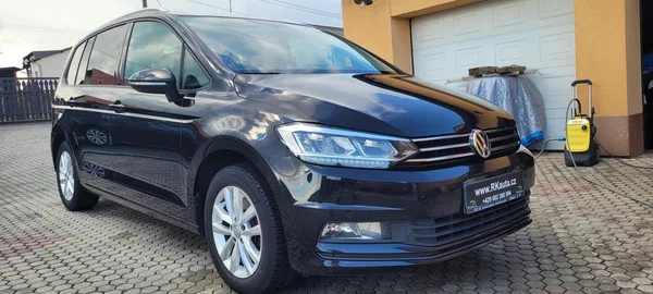 Volkswagen Touran 1,4TSi 110kW benzín DSG FuLLeD - foto 3