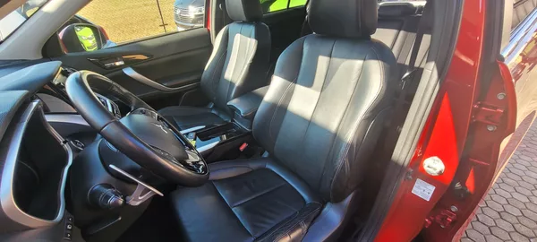 Mitsubishi Eclipse Cross 1,5T-MiVeC 120kW 4WD „TOP“ - foto 10