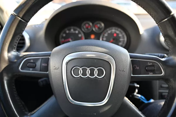 Audi A3 1.4TFSI 92KW Rezervace 6/2011 - foto 15