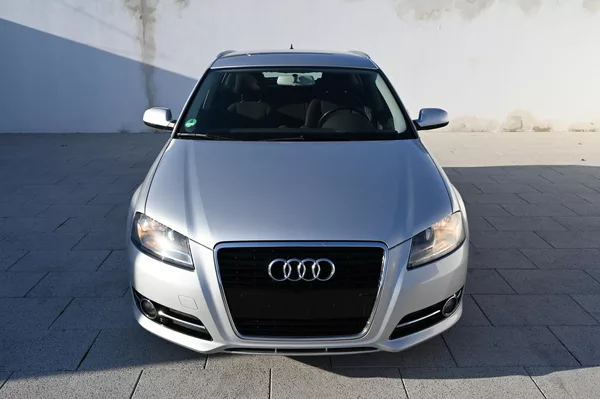 Audi A3 1.4TFSI 92KW Rezervace 6/2011 - foto 2