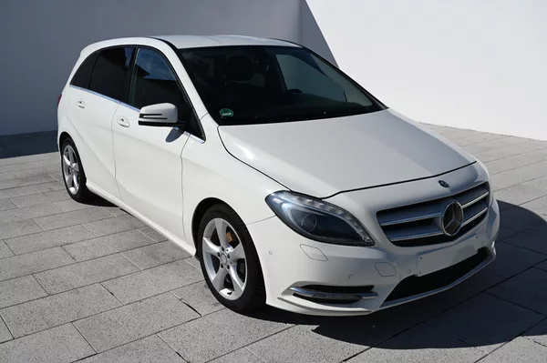 Mercedes-Benz Třídy B B 180 1.6 90KW Edition 1/2013 - foto 3