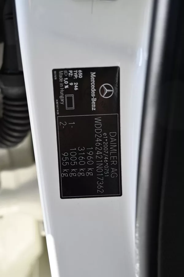 Mercedes-Benz Třídy B B 180 1.6 90KW Edition 1/2013 - foto 36